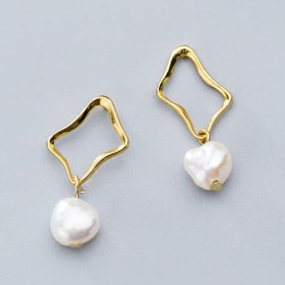 Delightfuly Jewelry - 🌟925 Sterling Silver 14K Artisan Pearl Earrings